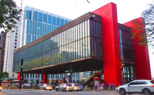 O Modernismo na Arquitetura do Museu de Arte de São Paulo - MASP.