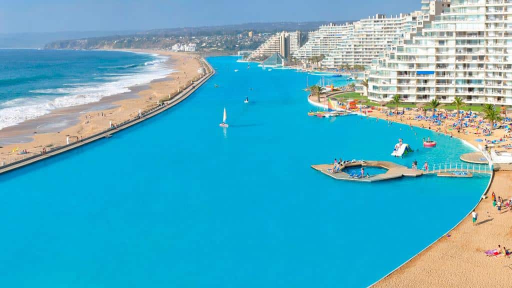 piscina em san afonso del mar Projetos de Piscina - 10 Dicas de Piscinas Fascinantes! Clique!
