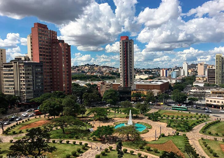 Como a Arquitetura do Palácio do Planalto Representa o Modernismo Brasileiro