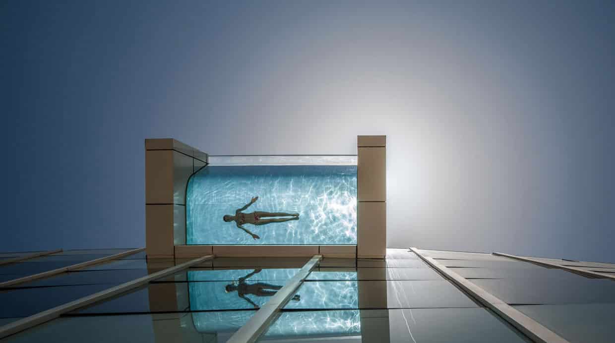 Piscinas Suspensas – Confira 9 projetos de tirar o fôlego!
