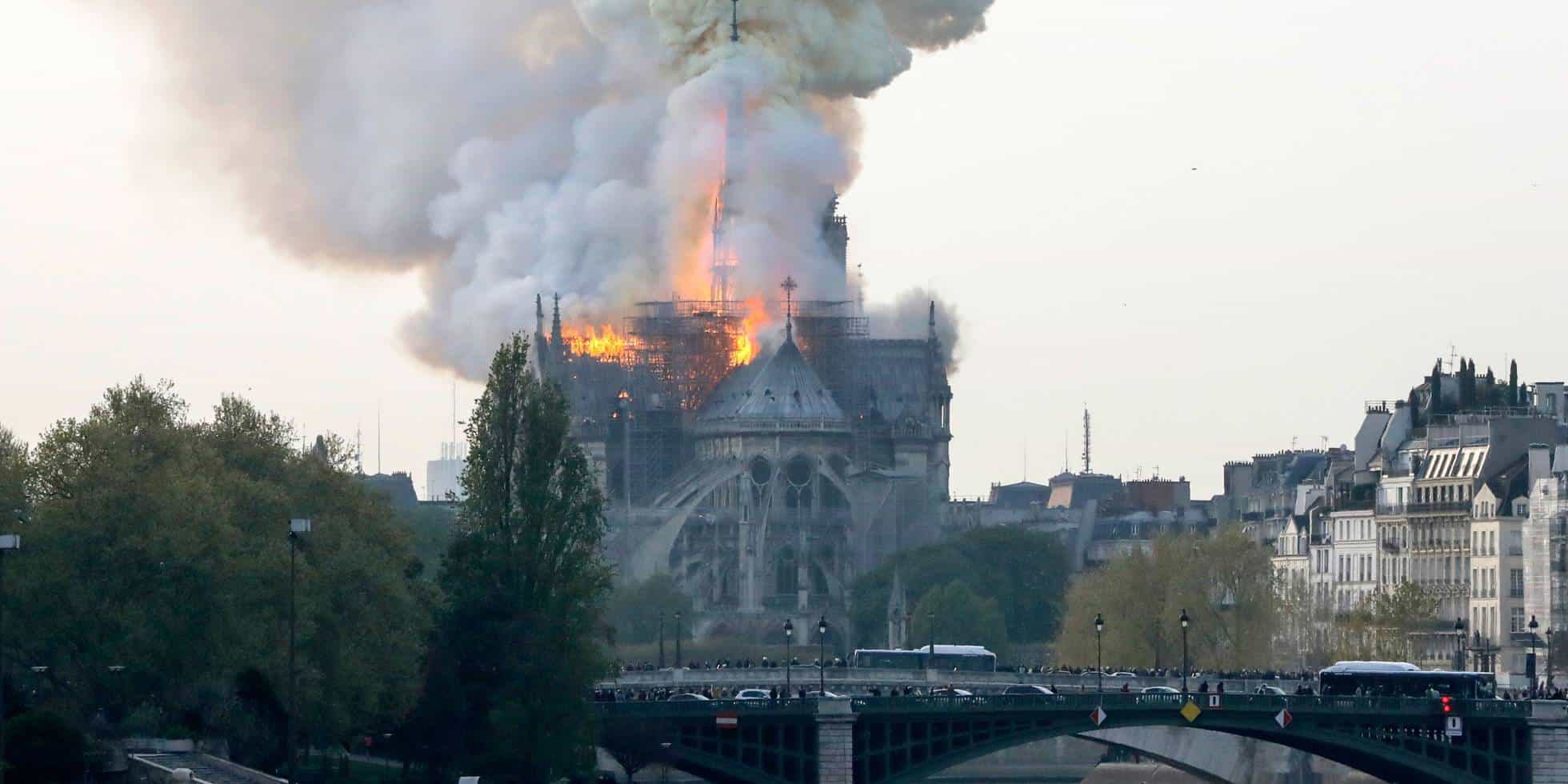 Notre Dame de Paris - 8 idéias criativas para a Reconstrução! 1 Notre Dame de Paris - 8 idéias criativas para a Reconstrução!