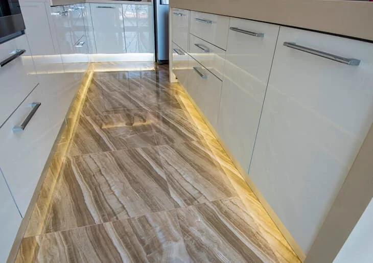 Fitas de LED no Quarto: 4 formas criativas de utilizá-las. Veja como!