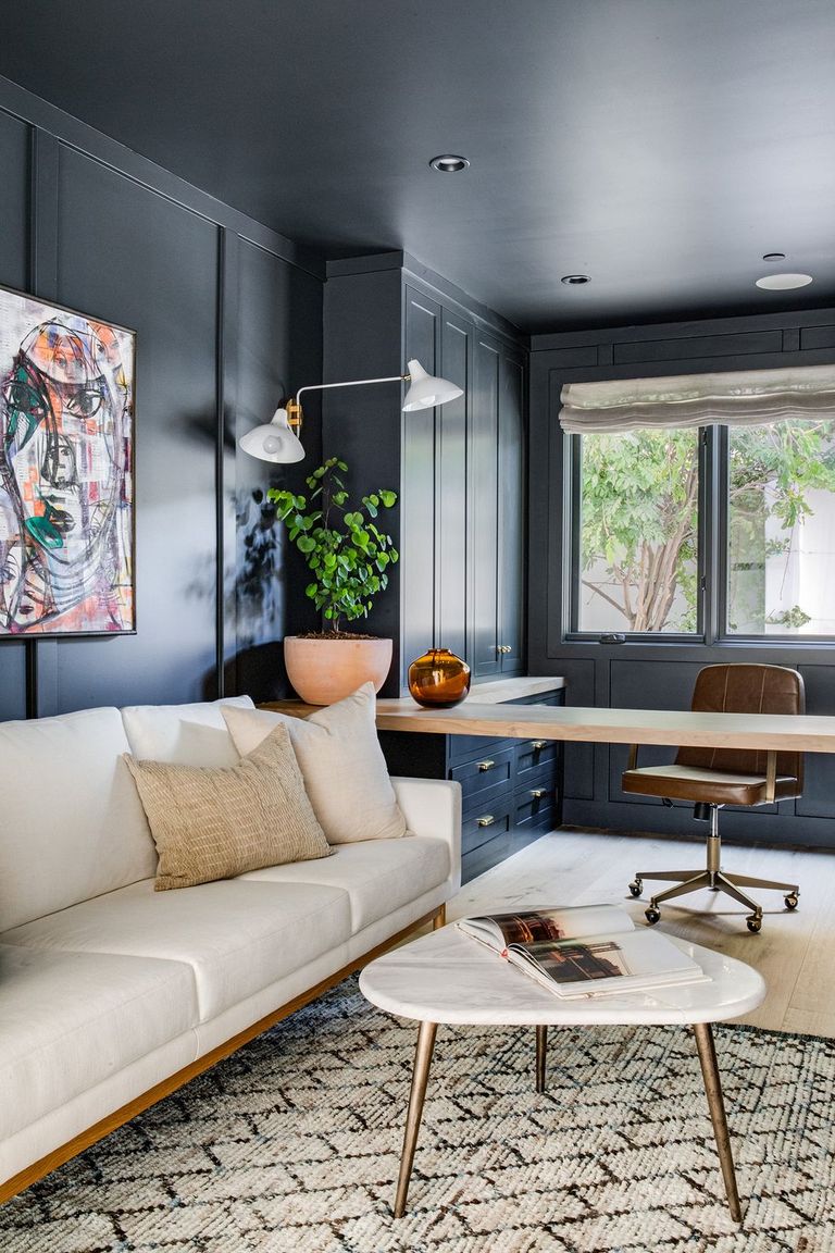 Gray metallic space with white sofa - An infallible guide to choosing the right paint