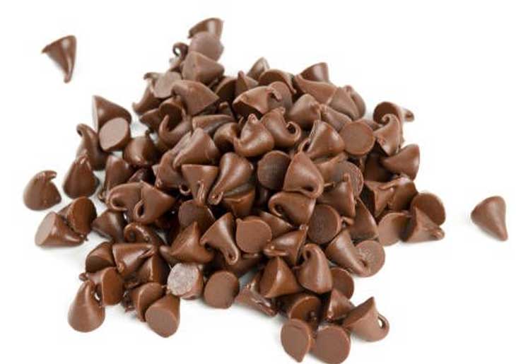 receitas de bolo Bolo Formigueiro Fácil com Gotas de Chocolate
