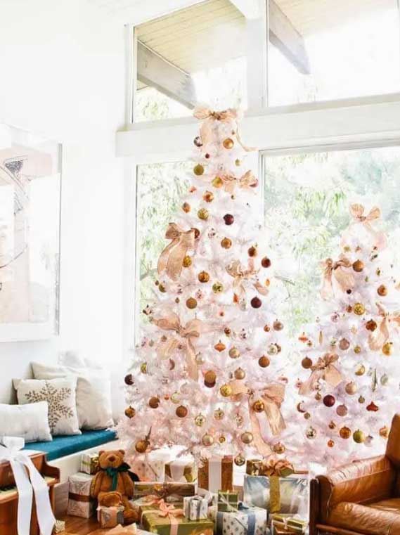 Árvore de Natal - 4 cores na decoração para você se inspirar! Árvore de Natal - 4 cores na decoração para você se inspirar!