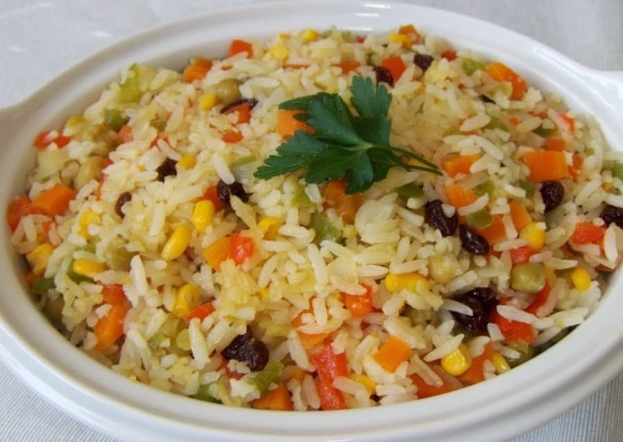 Receita de Arroz à Grega de Natal Receita de Arroz à Grega de Natal