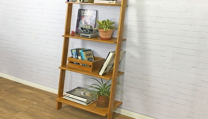 3 Ideias para decorar com escada de madeira