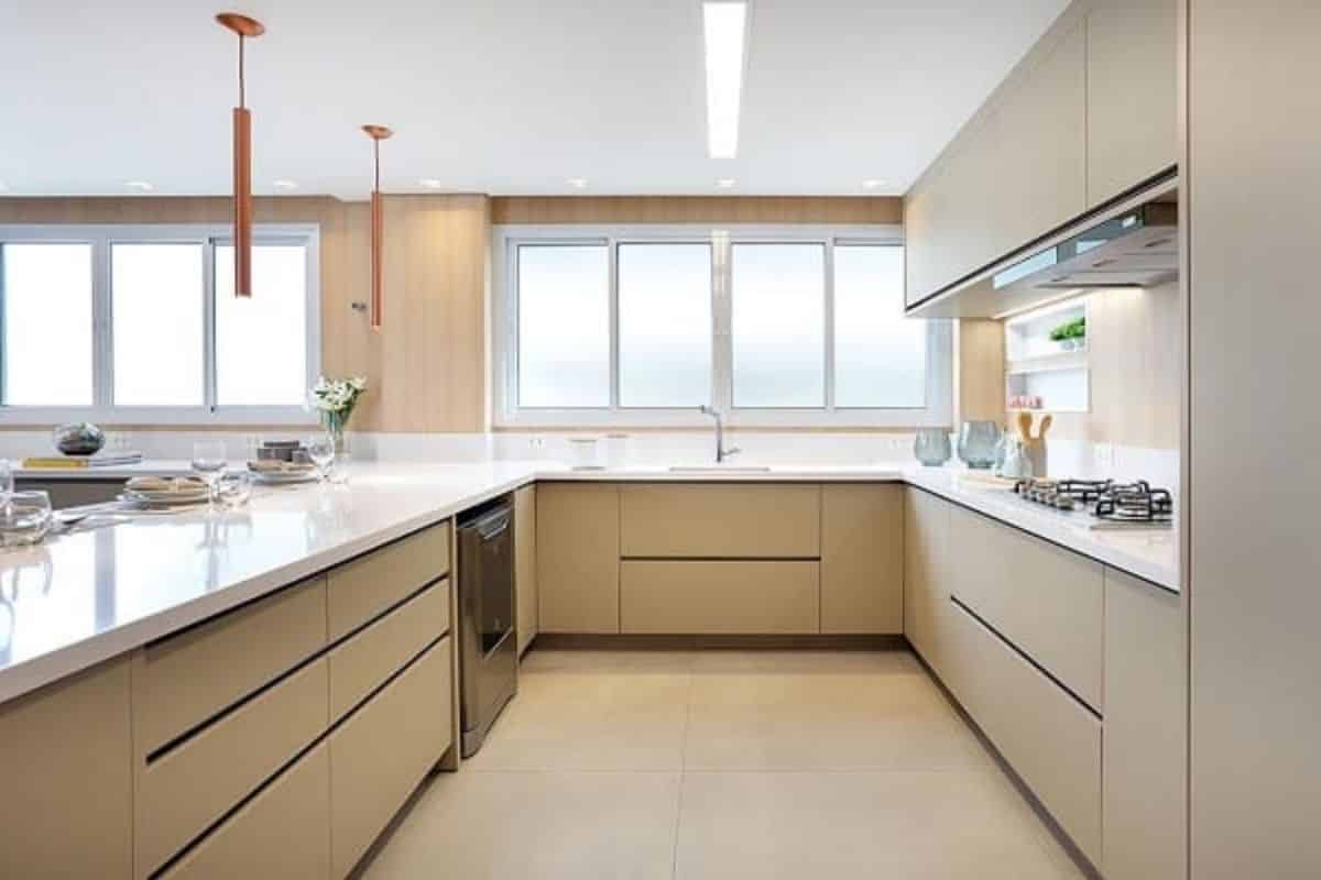 Armário de Cozinha: Um Guia para Escolher o Armário de Cozinha Perfeito 5 Armário de Cozinha Moderno - 6 Dicas de como acertar no Design!