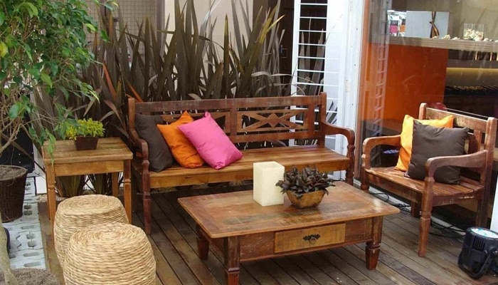 Móveis de Madeira: Mobiliário Externo Perfeito para seu Jardim