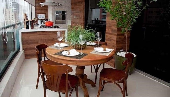 sacada em uma área gourmet