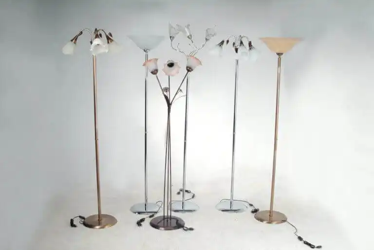 4 ideias de luminária de chão para o seu escritório 1 2.1