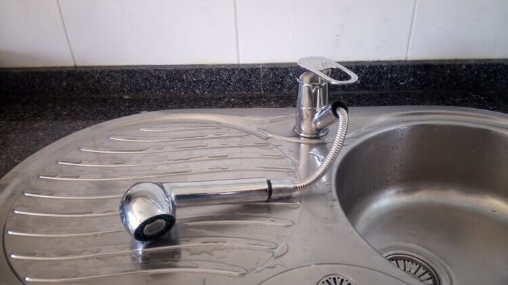 5 Modelos de Torneiras para Cozinha! 9 torneira 4