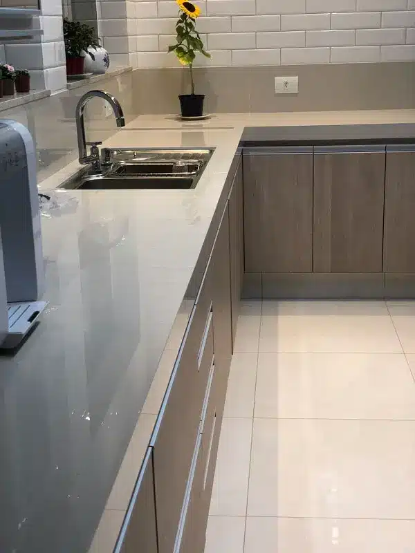 Desvantagens da bancada de porcelanato para cozinha bancadaporcelanato13