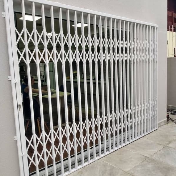 O que é porta pantográfica? pantografica7