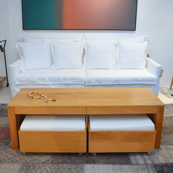Mesa de Centro com Espaço de Armazenamento - Armazene objetos discretamente! 2 Mesa de Centro com Espaço de Armazenamento - Armazene objetos discretamente!