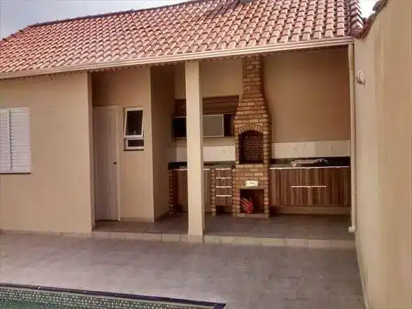 Edícula com churrasqueira e banheiro edicula3