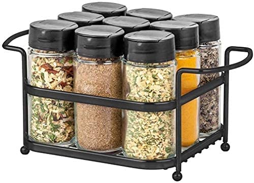 8 dicas de como organizar um armario de cozinha. 6 porta temperos