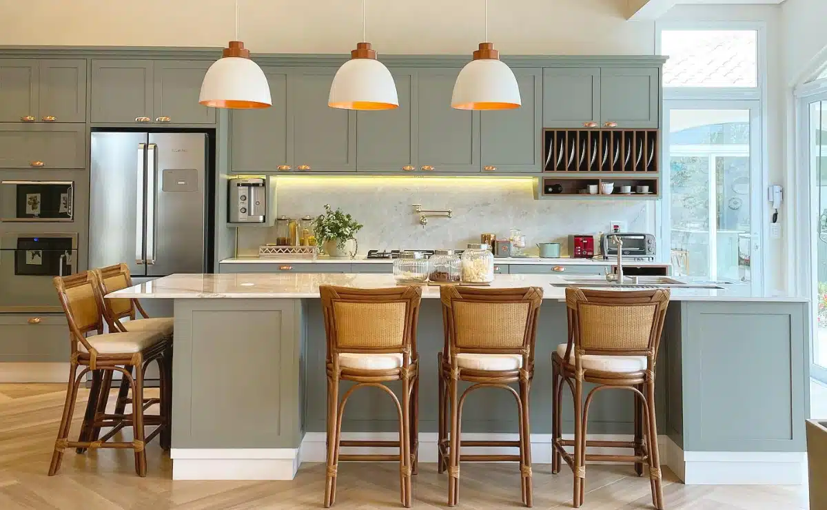 12 Truques para manter sua cozinha organizada e visualmente deslumbrante!