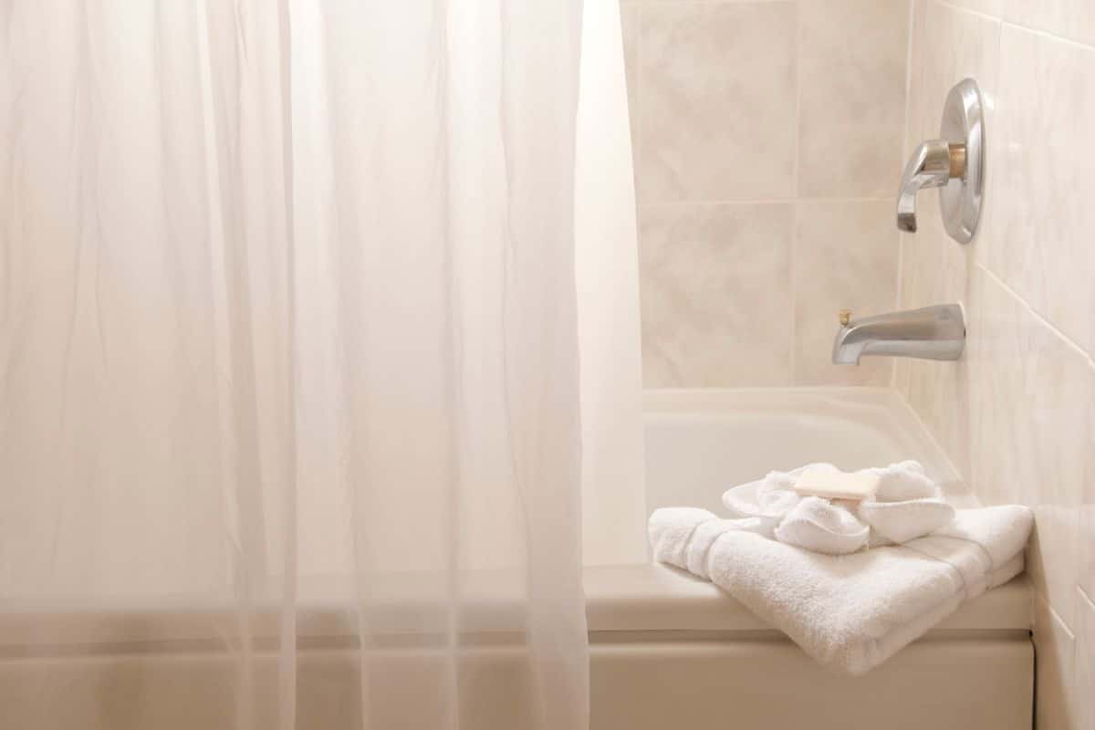 Cortinas para Banheiro: Guia Completo para Escolher o Modelo Ideal. 9 Cortina de banheiro: escolha a melhor opção para seu ambiente!