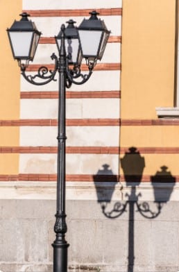 Descubra a Beleza da Luminária Rústica
