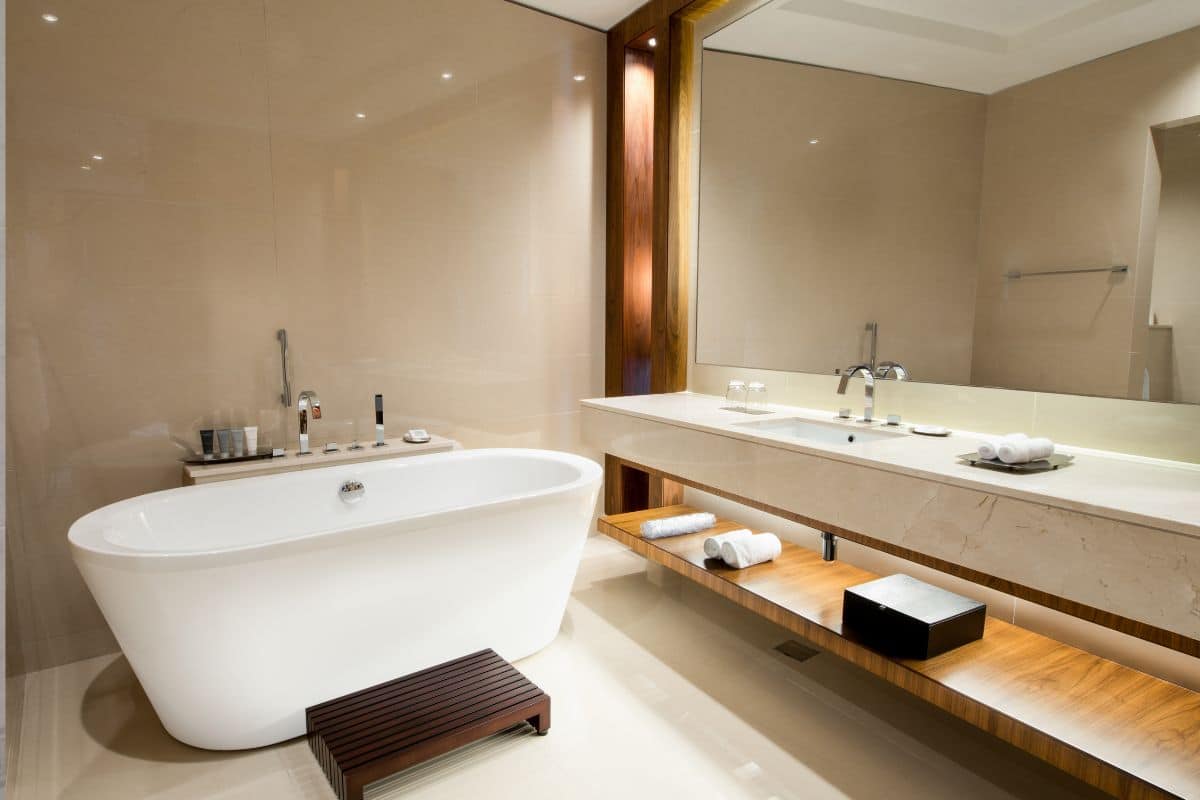 Prateleiras de Banheiro: Organize com Estilo! 10 Prateleiras de Banheiro — Organize seu espaço com estilo, descubra como transformar sua decoração!