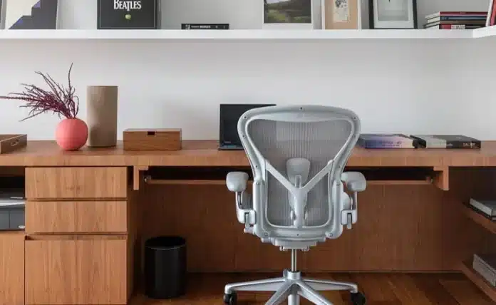 Como Escolher a Cadeira Ideal para sua Escrivaninha