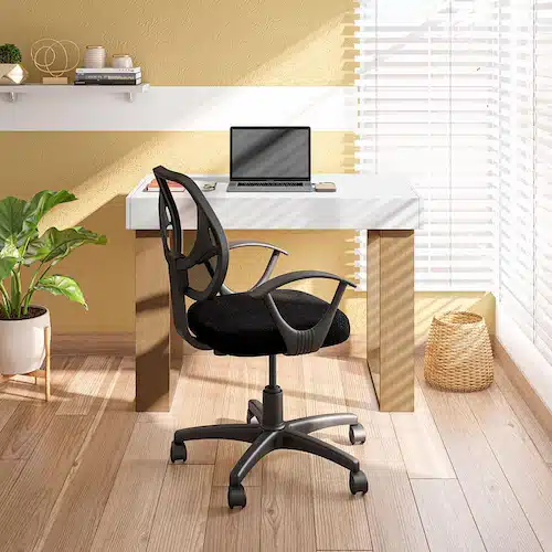 Como Escolher a Cadeira Ideal para Sua Escrivaninha e Transformar Sua Rotina de Trabalho