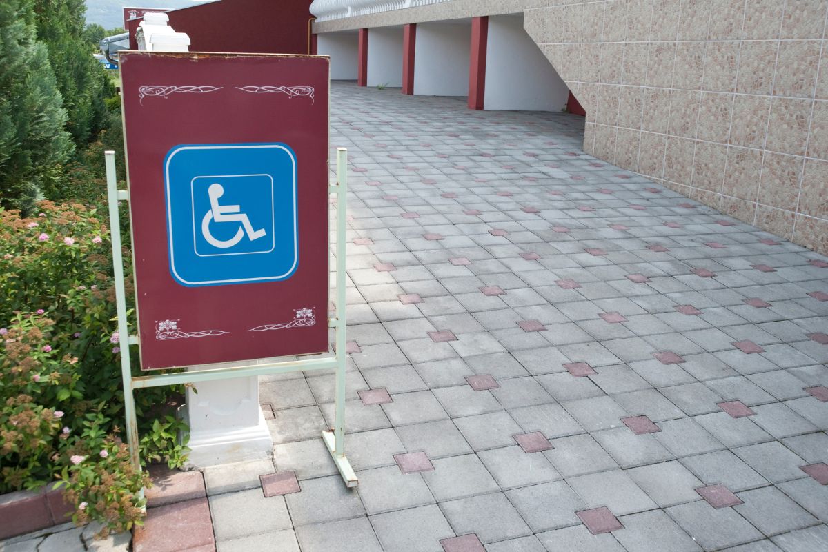 Projetos de acessibilidade e inclusão na arquitetura e engenharia. Projetos de acessibilidade e inclusão na arquitetura e engenharia.