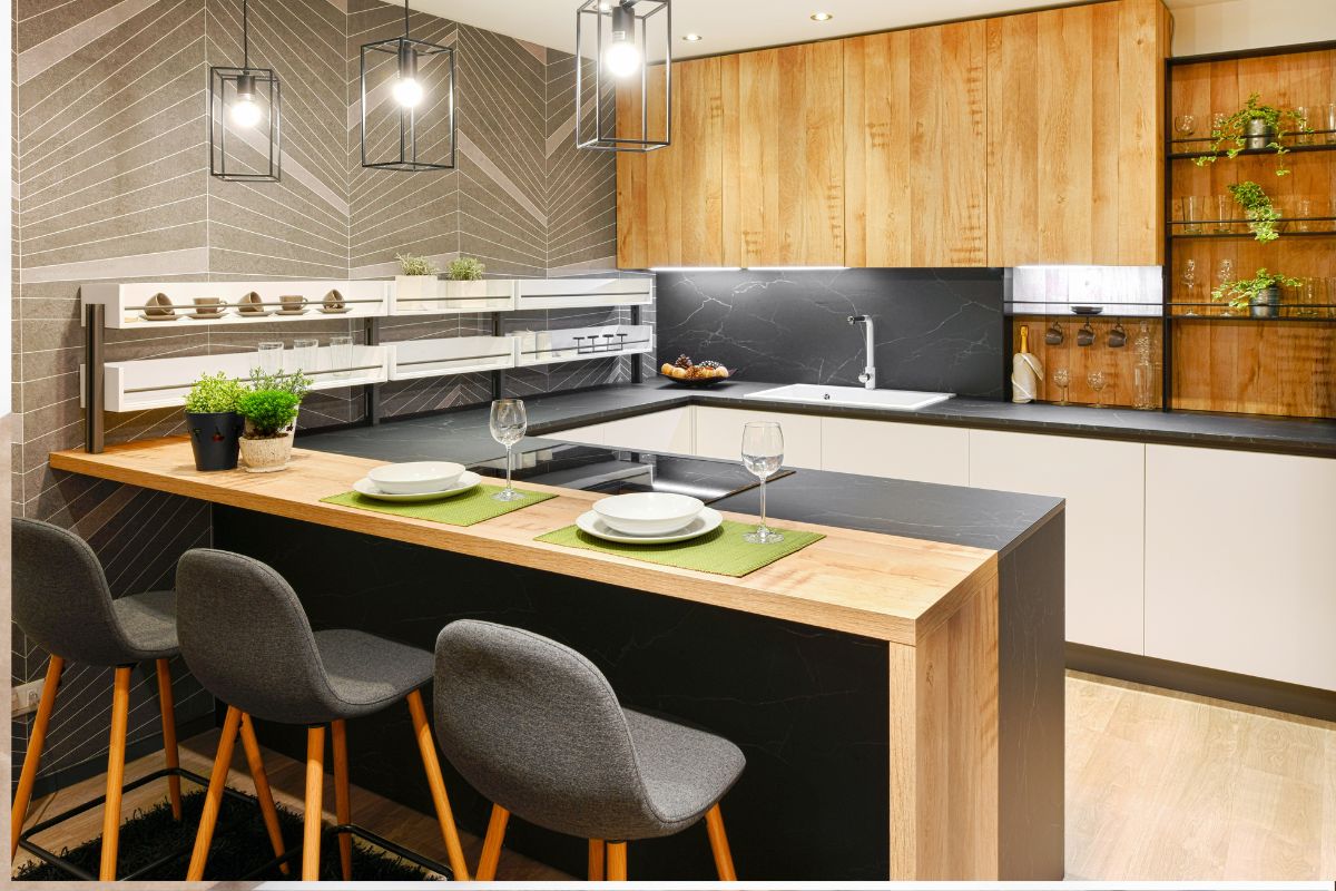 Projeto de Cozinha Pequena - 4 Dicas de Projeto para aproveitar espaços! 4 Cozinha Pequena com Balcão Funcional - 9 Dicas para ganhar cada centímetro!