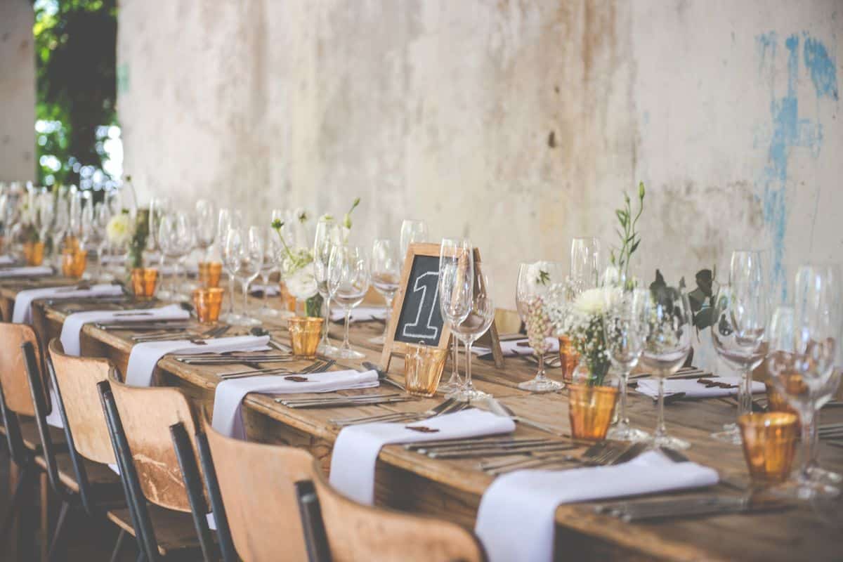 Mesa de Festa Simples em Casa