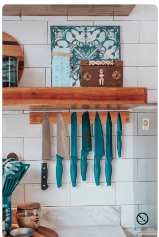 Como posso aproveitar ao máximo o espaço da minha cozinha compacta? Organização de Cozinhas Compactas.