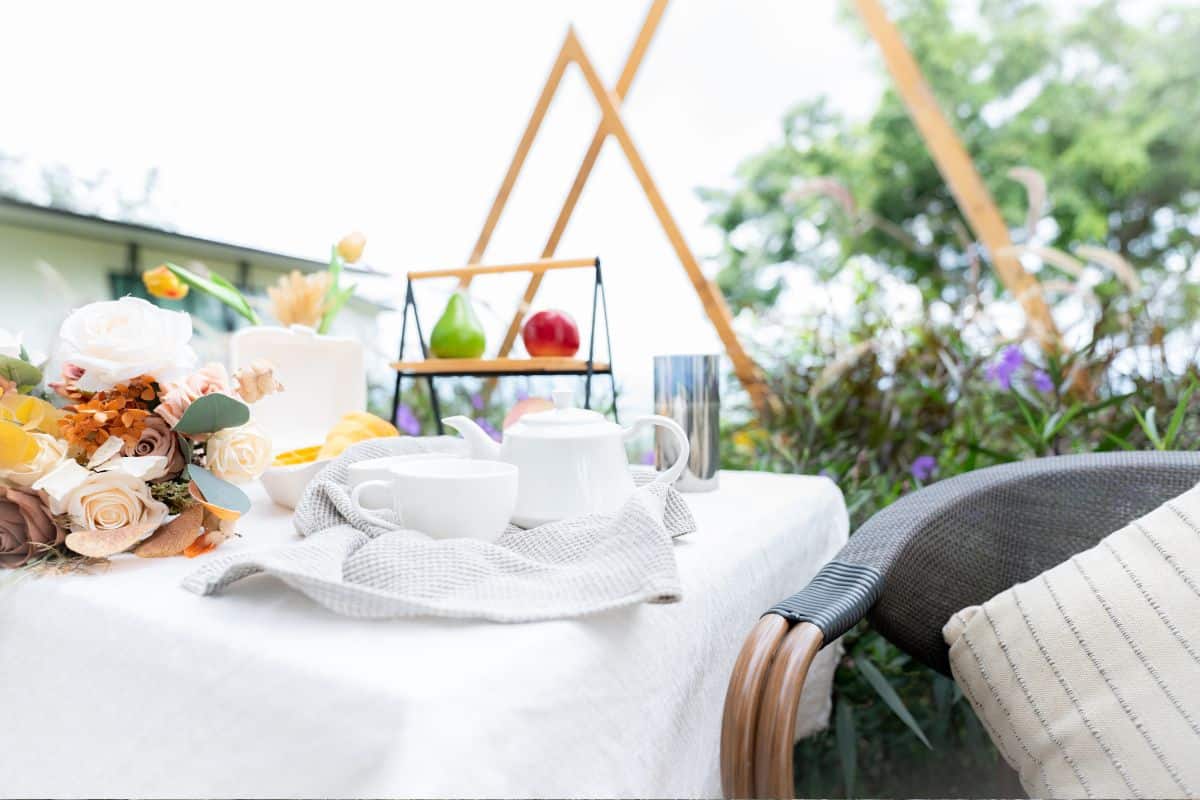 Mesa de Café da Tarde Aniversário - Comemore com estas ideias inspiradoras! 2 Mesa de Café da Tarde Aniversário - Comemore com estas ideias inspiradoras!