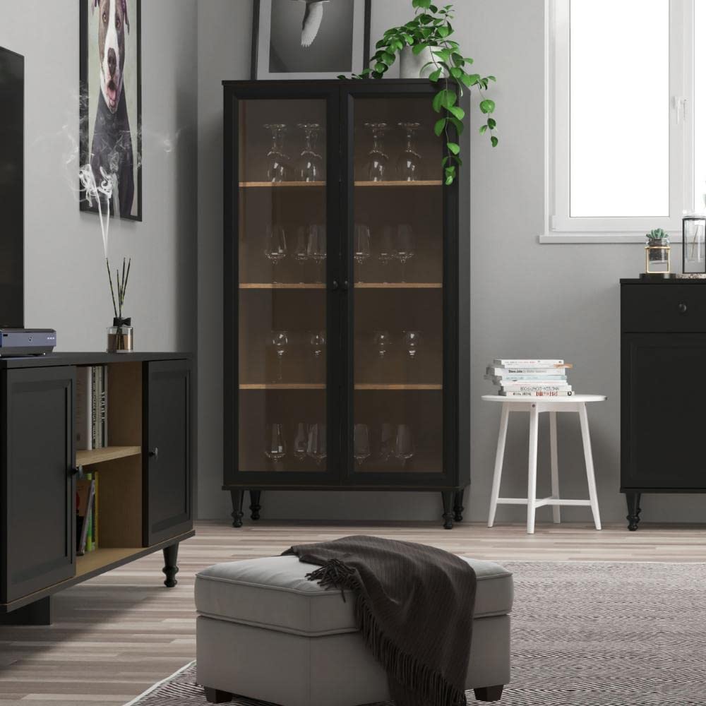 Armários com Portas de Vidro: Elegância e Amplitude na Decoração! 2 Armários com Portas de Vidro: Elegância e Amplitude na Decoração!