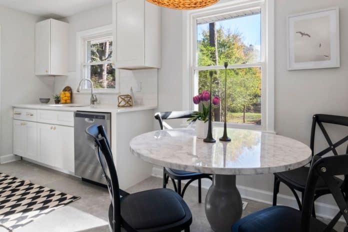 Mesa de jantar redonda - Será mesmo mais espaço na sua cozinha?