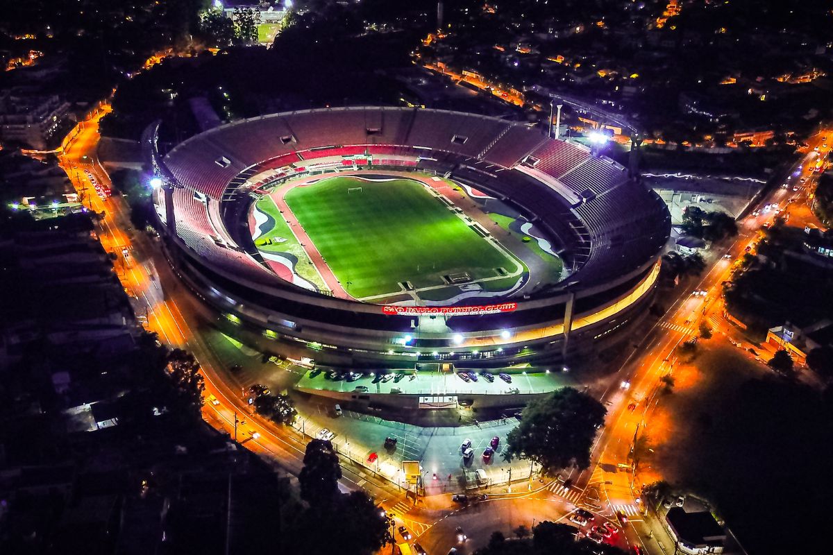 Conheça a Arquitetura do Estádio do Maracanã, Um Ícone do Futebol Brasileiro