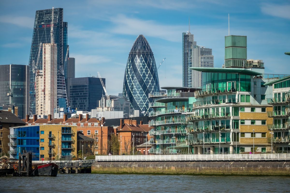8 Edifícios Modernos Mais Impressionantes ao Redor do Mundo! 8 Edifícios Modernos Mais Impressionantes ao Redor do Mundo!