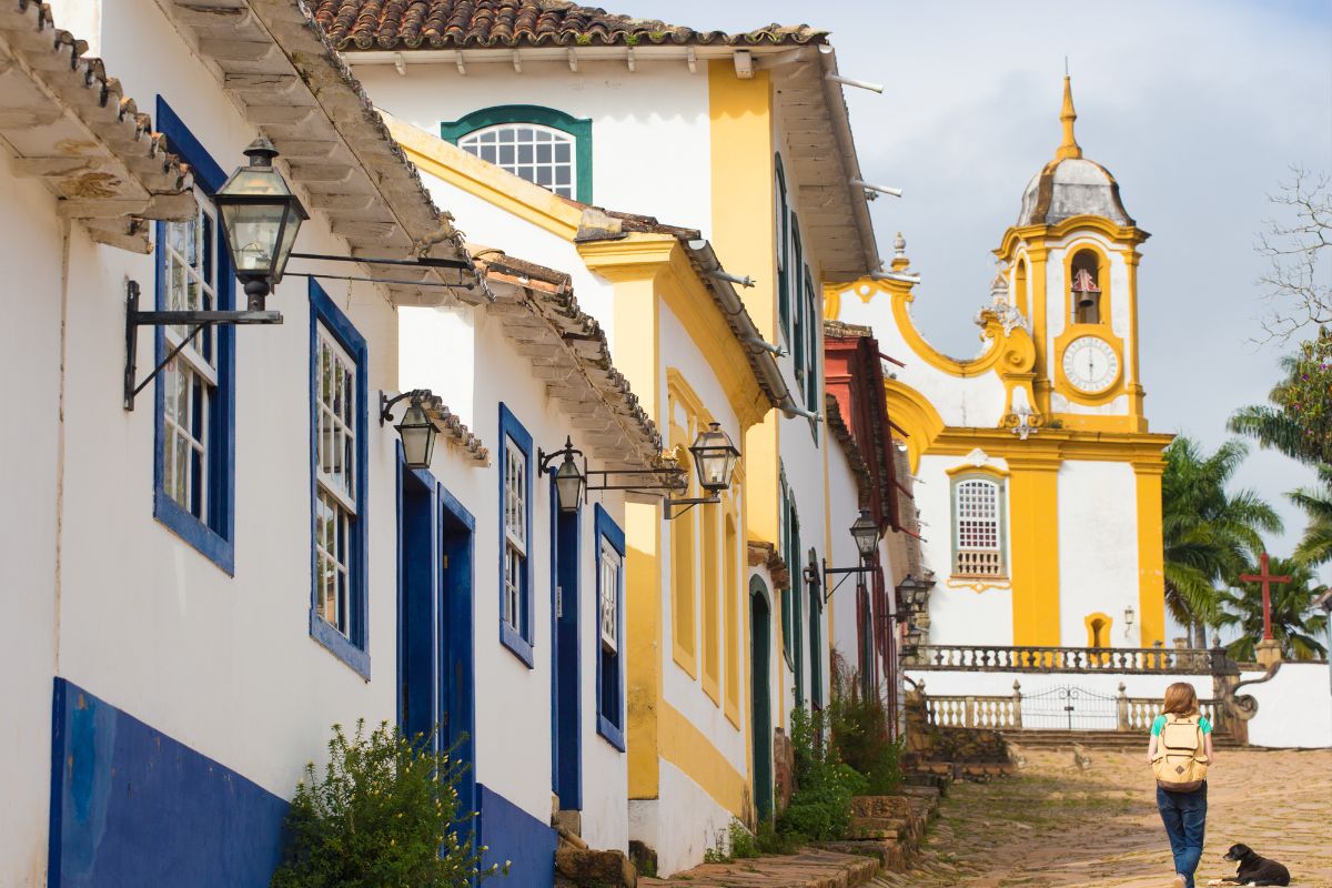 A Beleza da Arquitetura da Igreja Matriz de Tiradentes em Minas Gerais