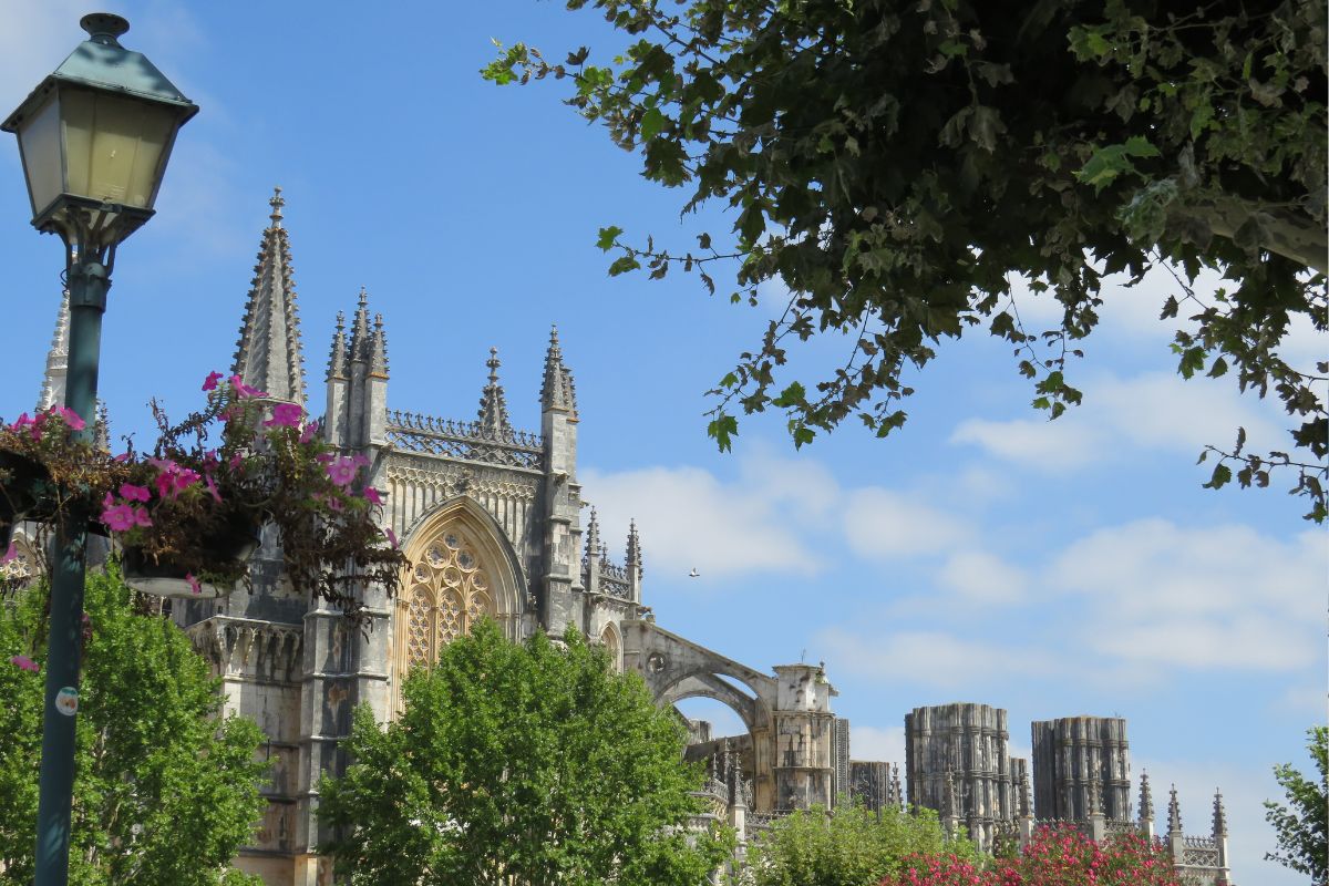 A Maravilha da Arquitetura Gótica: Mosteiro da Batalha. 7 A Maravilha da Arquitetura Gótica: Mosteiro da Batalha em Alcobaça