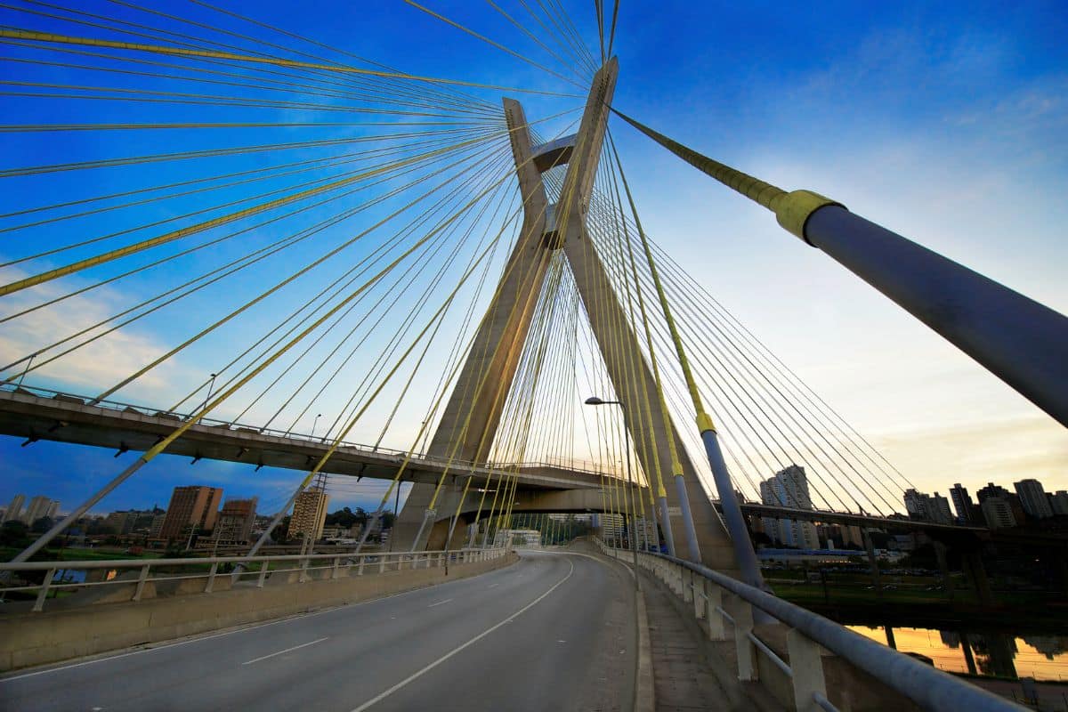 Pontes Incríveis - As 10 maiores do Mundo: Curiosidades e Histórias por Trás Delas! 25 Pontes Incríveis - As 10 maiores do Mundo: Curiosidades e Histórias por Trás Delas!