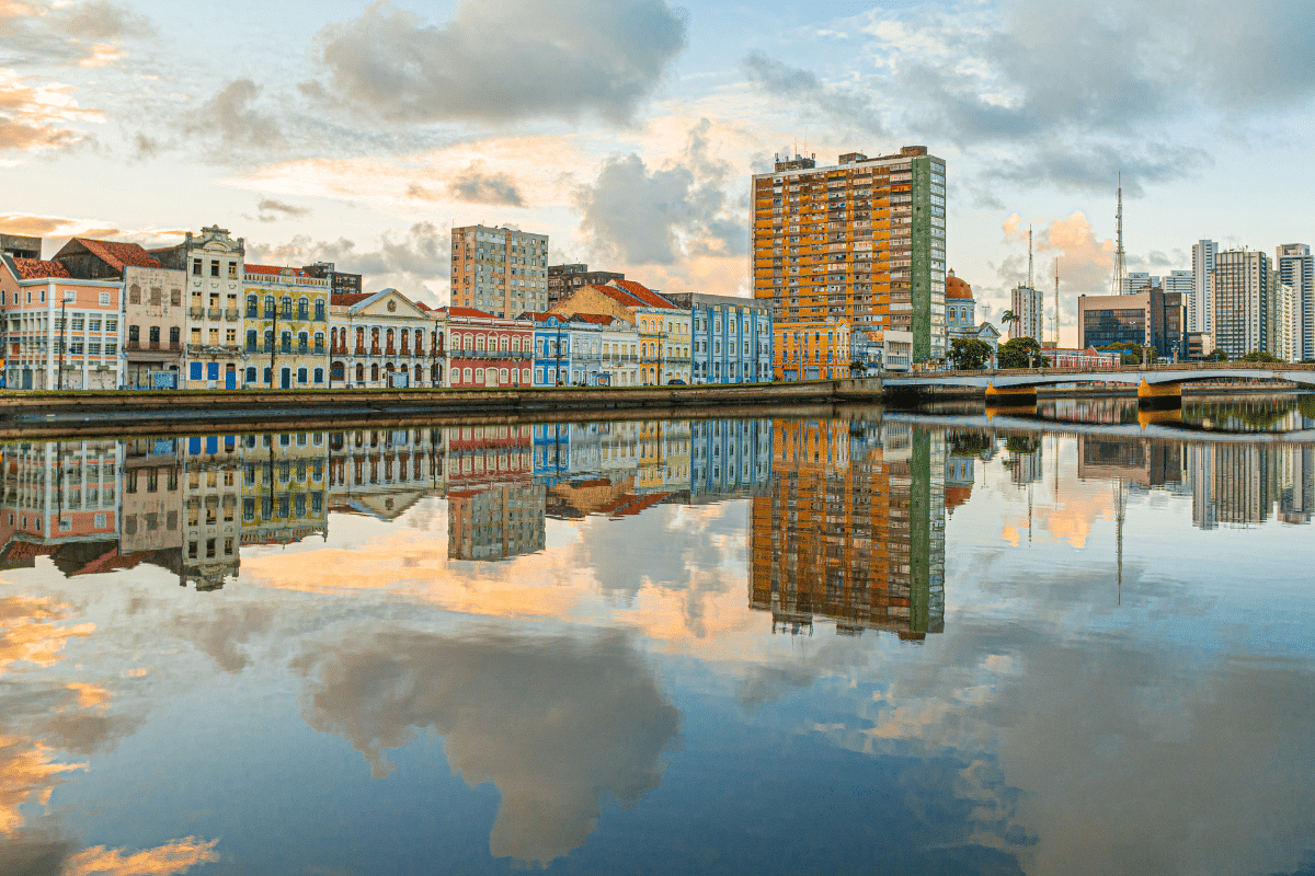 Fatos Fascinantes Sobre Recife - Descubra 5 fatos surpreendentes sobre esta cidade rica em cultura e história.