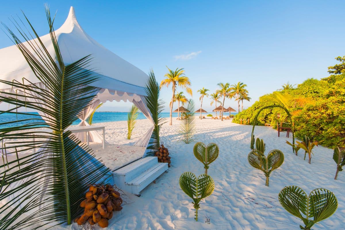 Decoração para Casamento na Praia: Como Planejar um Evento Inesquecível 13 Decoração para Casamento na Praia: Como Planejar um Evento Inesquecível