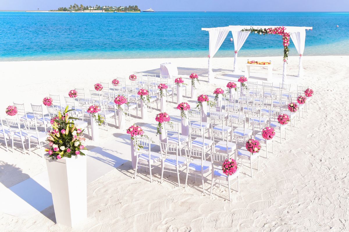 Decoração para Casamento na Praia: Como Planejar um Evento Inesquecível 6 Decoração para Casamento na Praia: Como Planejar um Evento Inesquecível