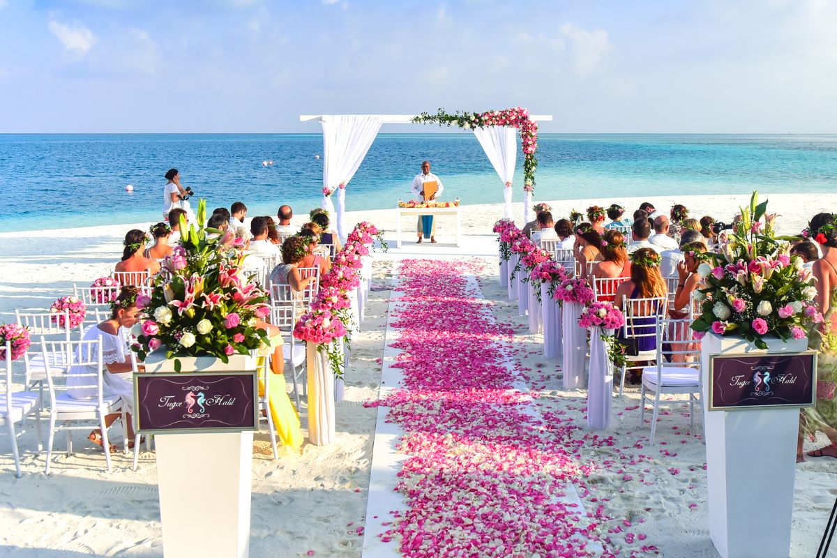 Decoração para Casamento na Praia: Como Planejar um Evento Inesquecível 12 Decoração para Casamento na Praia: Como Planejar um Evento Inesquecível