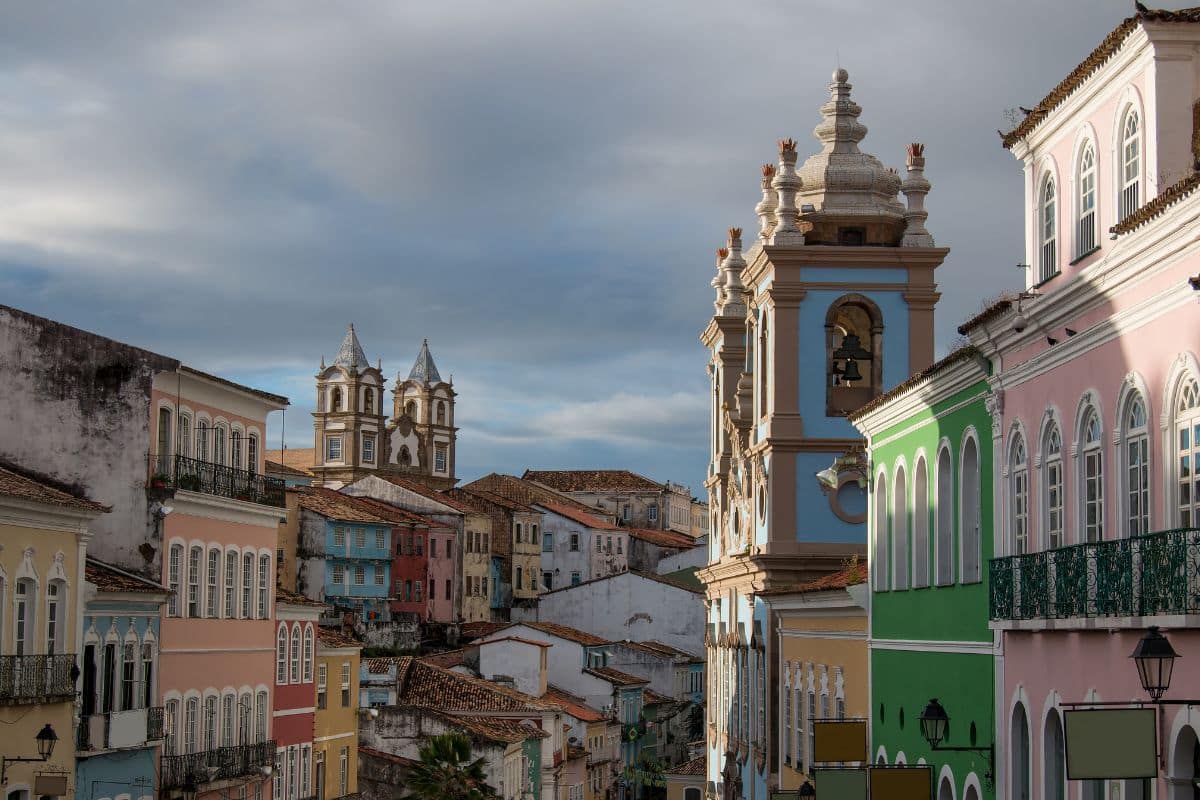 Conheça a Influência Colonial na Arquitetura do Pelourinho, Salvador