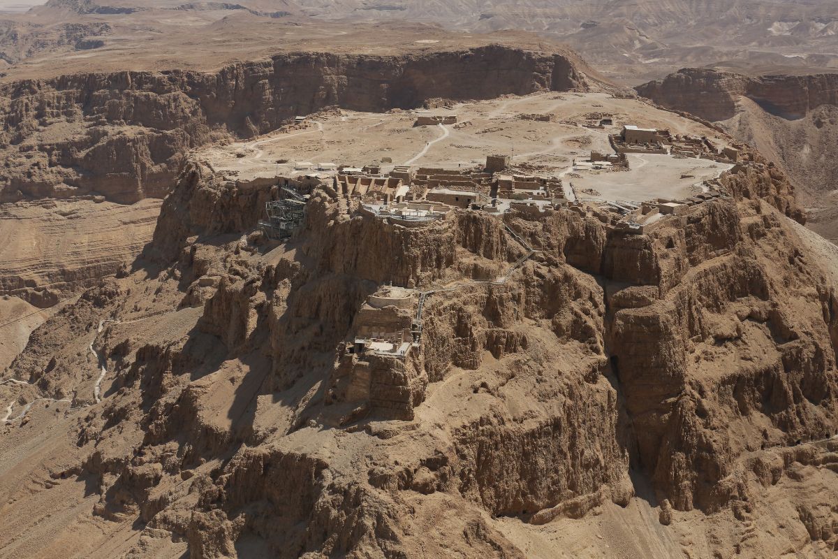 Caminhos pela História: Explorando os Monumentos Arquitetônicos de Israel! 9 Caminhos pela História: Explorando os Monumentos Arquitetônicos de Israel!