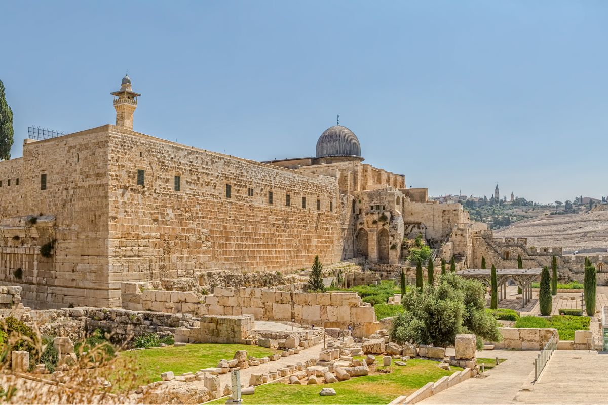 A Arquitetura Histórica de Israel: Da Antiguidade à Modernidade! 1 A Arquitetura Histórica de Israel: Da Antiguidade à Modernidade!