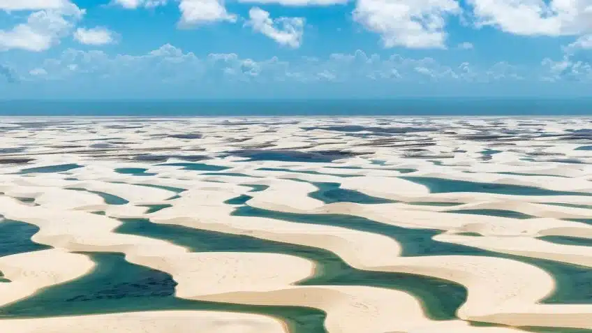 5 lugares incríveis no Brasil para passar as férias com o melhor custo-benefício. 4 lencois maranhenses