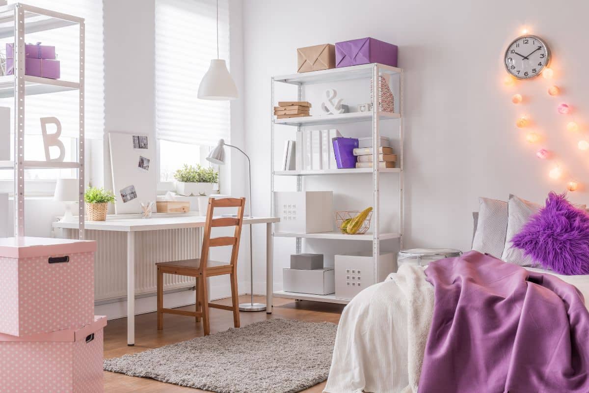 Quarto Roxo: 5 Dicas para Criar um Ambiente Tranquilo e Elegante 22 Quarto Roxo: 5 Dicas para Criar um Ambiente Tranquilo e Elegante