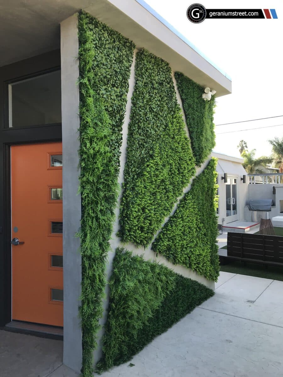 Transformação ecológica: Um verde muro que revitaliza a cidade.
