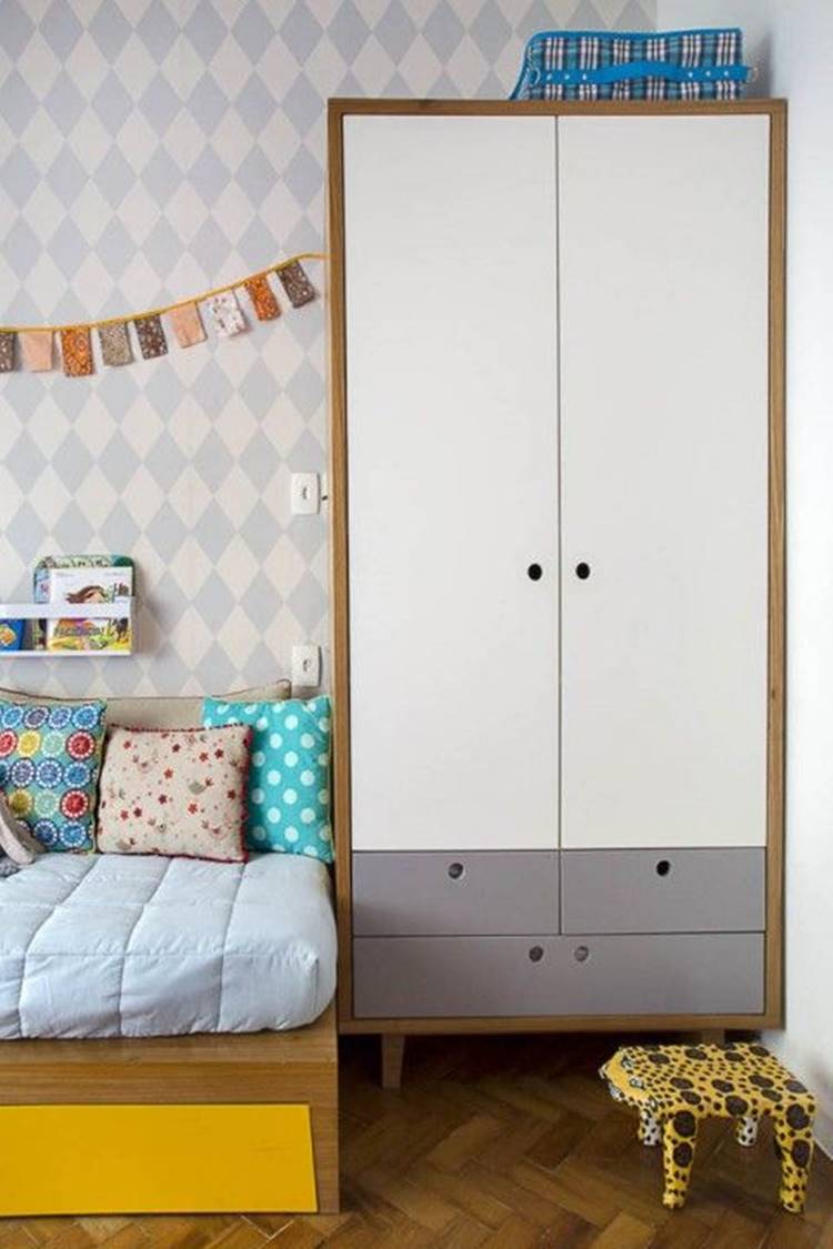 15 Modelos de Guarda-Roupa Planejado para Quartos Pequenos que Inspiram 18 Guarda-roupa planejado neutro, ideal para quartos infantis.